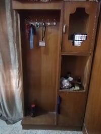 غرفه النوم مستخدمه السعر 500 وبيها مجال للاستفسار الاتصال على الرقم 07...