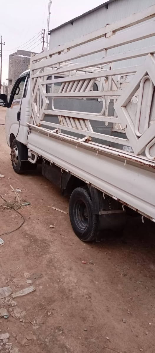 السلام عليكم بنكو فحل 2015 مفتوح مو مسكر سيارة نضيفة لاضربة ولاصبغ رقم بصرة سعرها (125) والشراي يدلل هذه رقمي ***********
