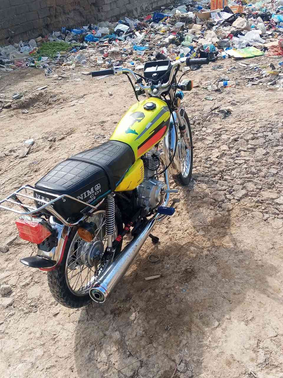 دراجه موديل ٢٠٢٢ اوراق أصولي750.  ***********
