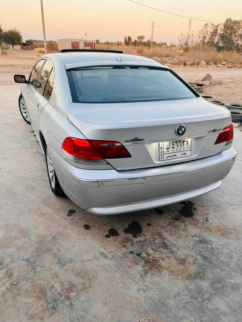 السلام عليكم للبيع فقط 🤍
باخره 745v8

موديل 2002اصل 

رقم بغداد شرط التحويل سنويه مجدده

محرك وكير كفاله 
تدفئه تبريد بلكشن تحكم كهرباء 

صدر  امامي خلفي بشرط 

تخم تاير جديد كلش 

ويل اصلي حجم 18 

فيت بم جديد 

مجاول جدد تخم 

برده خلفيه كهرباء 

جنطه محدث 8

ضربه بلداير مال الجاملغ الخلفي فقط 

سلايت شغال 

تحكم ستيرن 

كروز سرعه شغال 

غرفه مشدوده جديده 

مازدات حاويه زنون بلادي 

حساسات امامي وخلفي الكارت بجنطه عوزه تبديل 

تدفئه تبريد شرط 

صبغ حزام 

مكاني واسط الصويره طريق المطار (مركز النهضه)

*********** اتصال او وتساب السعر 100وبيه مجال
