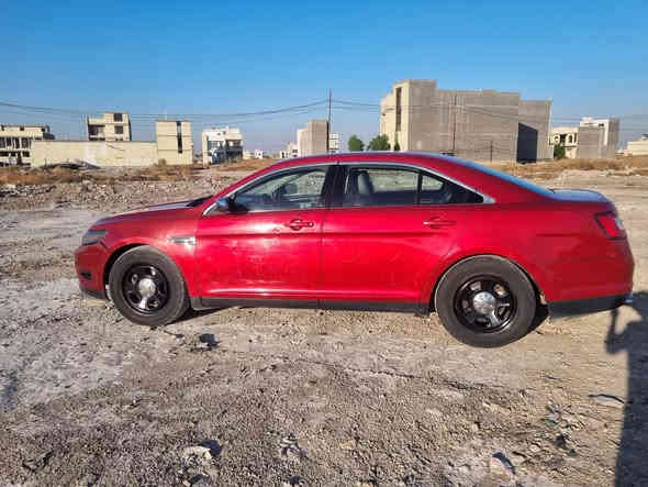 السلام عليكم
فورد تورس موديل 2010  لمتد

فول مواصفات اعلى فئة باللمتد 

كراسي جلد و كهرباء و مساج و تدفئة تبريد 

محرك 3500 مكفول

فتحة سقف طكتين

تبريد قطعتين

بصمة تشغيل 

لايت زينون عالي ناصي

ويل بوليسي

باتري جديد

ادامة كاملة لمنظومة البانزين 

كرسي خزن

برده خلفية

شاشة كبيرة

شفتات ستيرن

رادارات جانبية

انارة دشبول متغيرة الالوان

رقم بغداد بأسمي

سنوية ل2026

مداور ثاني يوم

السيارة كلش نشطة وترايك وين متريد

نقصها صدر و مكانات جاردة بالگشر

بيها صبغ صفحة الراكب اثر شخط بدون اي دواخل وبنيد مبدل

 حادث امريكا موجود بالصور 

الكشر مال سيارة يرادلة شوية ترتيبات 

ماشية 350 الف كيلو

السعر 85 ورقة وبيهة مجال كلش بسيط حك الجية

0772 968 0900

مكانها بغداد-الكرخ-حي التراث
