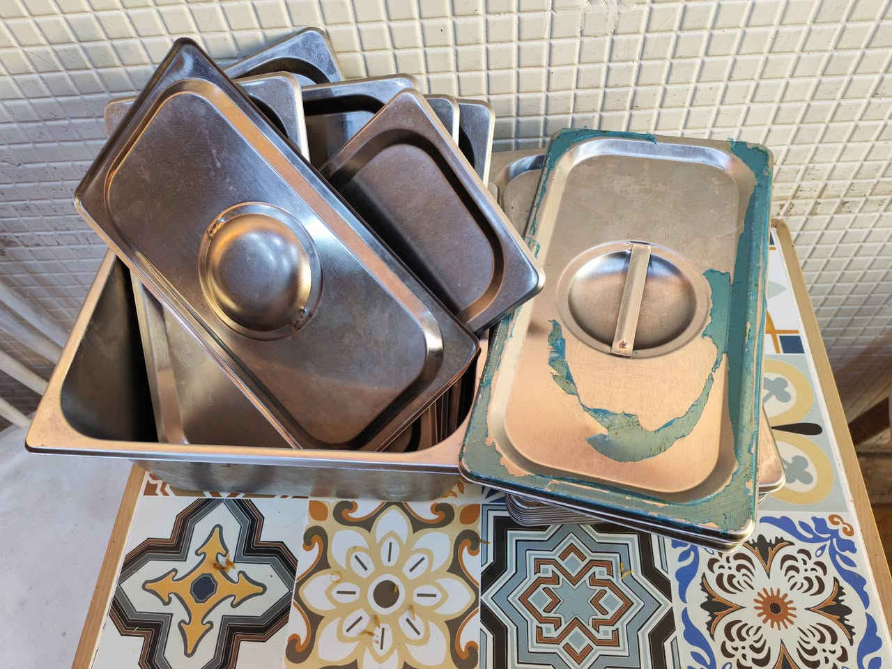 بلانكو سل ستيل للبيع جدد استخدام قليل كلش الصغير وياهن قباقتهن العدد الصغير 10 والوسط واحد ***********
