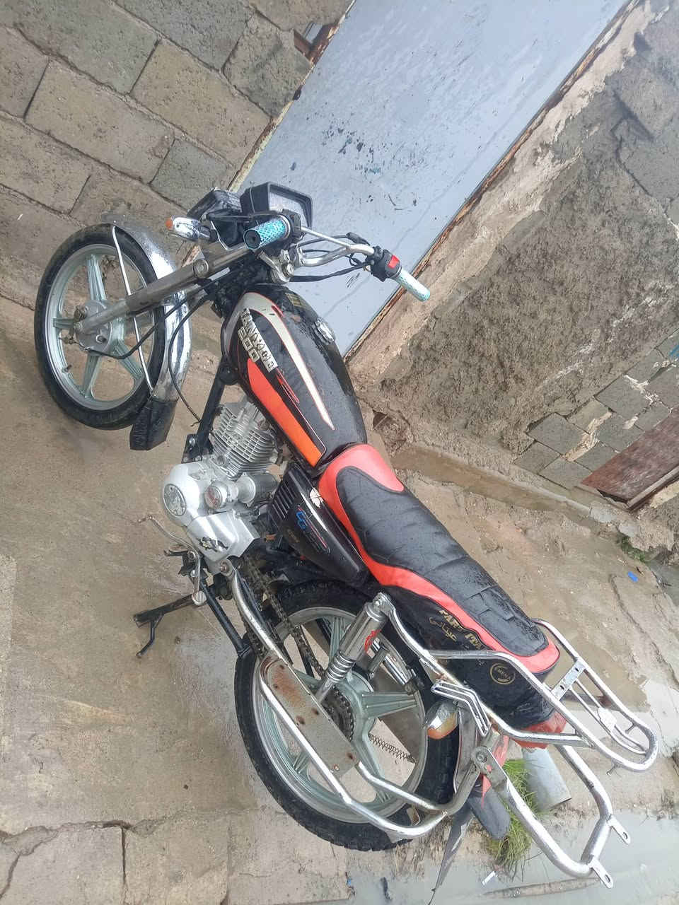 السلام عليكم جني ابوالكله لل بيع حيل نضيف فول نقص كهرباء يات فقط السعر٢٨٠بي مجال ***********
