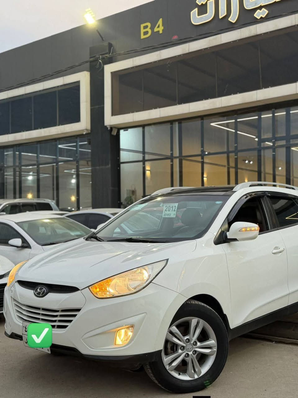 توكسن 2012
فول موصفات ماعدا البصمه 
حافه الصندوك صبغ والجاملغ 
بدون دواخل بدون ايربكات 
***********
***********
ه موصل, نينوى
