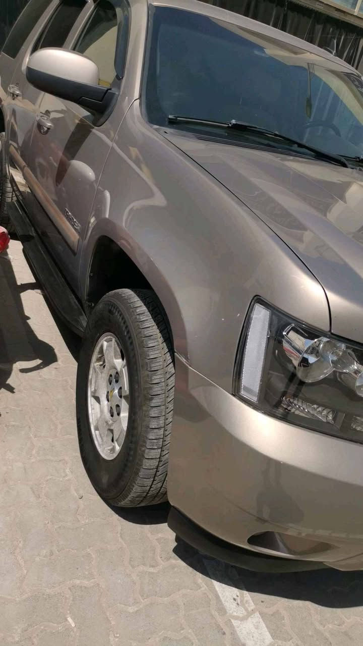 السلام عليكم...
للبيع شوفرليت تاهو 2007 LT  امريكي  بدون حادث بدون صبغ بدون تبديل بالبدي تقريرها ميكانيك ( كير ) مبدل 
سياره دخول جديد  
قرار 102 لسنة 2026 

رقم بغداد الدولي 

الحاله _ ممتازة جداً 

 بلاجكتور _  تشغيل عن بعد _ كشنات جلد ملكي  _ كشن السائق كهرباء   _  usb _ سلايد روف - فور ويل _ تخم تاير نظيف جدا _  تبريد بعده غاز الوكاله  - وبعد بيها كومه مواصفات تجي وتشوف بعينك افضل 
السيارة باقية ع نظافتها داخل جلد بيجي 
محرك بحالة ممتازه برغي واحد مامفتوح بيها وكير مبدل جديد مال حاوية 
بدون صوت بدون دخان بدون بخار 

#السعر 220 وبيها مجال بسيط 

مكان السيارة النجف 

اخوان اعتذر عن المراوس للبيع فقط 

للاستفسار الاتصال على الرقم ***********
