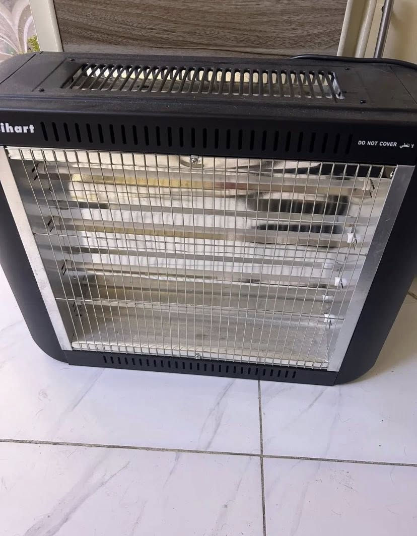الثلاجه ٦٠٠ بيها مجال
الطباخ ٣٠٠ بي مجال
القريوله ممستعمله بلنايلون واريدها ب٧٥ 

الصوبه الكهربائيه ب٣٠ 
النفطـيه ب٥٥ 
مكان الاعظميه


**إذا كنت صاحب هذا الإعلان وتريد حذفه لأي سبب، رجاءا أرسل رسالة إلى الدعم الفني**