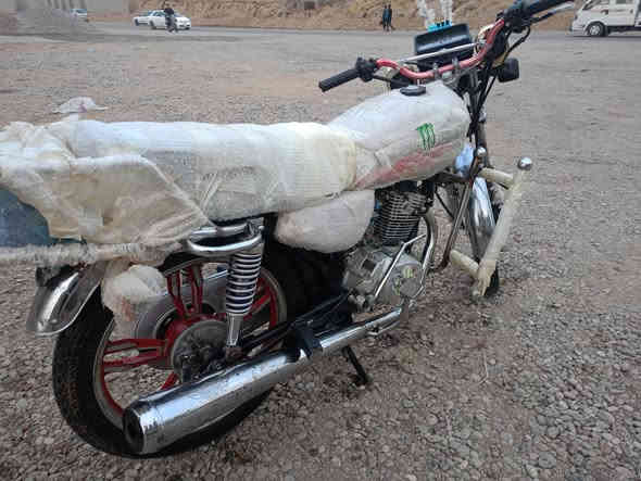 سافان 2020

مبدل بستم و اقراص

موطور نشاطه فول موطور مرتب 

شوف العين ييبري الذمه 

سبب البيع مستعجل محتاج فلوسو 

رقم الهاتف ***********

صالنصه جعير 

نشاط فوول موطور لا صرف ولا بخار كهربائيّات كله شغاله

السعر 310 وبي مجال العنوان شميط 

الخاص مفتوح
