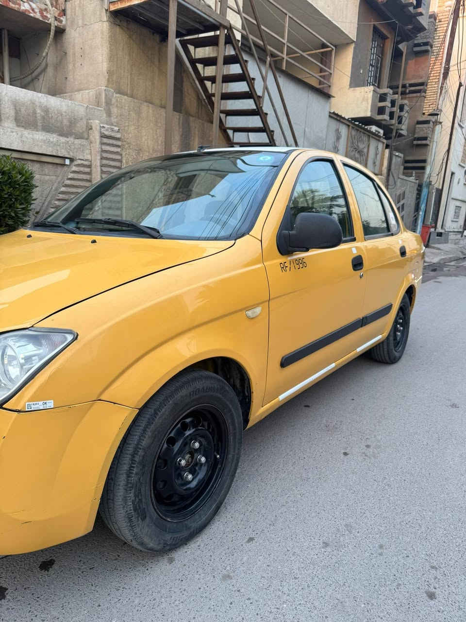 السلام عليكم
طيبه للبيع 2016
مكينه كير مكفول 
كهربايات كلها شغاله
صدر نضيف 
سياره بسمي تحويل ثاني يوم 
40$ وبيها مجال 
***********
