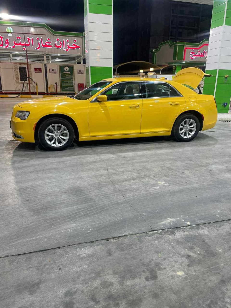 السلام عليكم ورحمة الله وبركاته ✨
🚗 أوباما 300 للبيع
📅 موديل 2023 أصل
⚙️ مكينه 3600
⛽ بيها منظومة غاز
ماشيه 85الف 
📝 مرقمة بغداد
وارد امريكي السياره 
عدد البصمات 2
✨ السيارة جديدة وخير من الله
📸 صور الحادث مرفقة بالمنشور

📞 للاستفسار اتصل على:***********
💵السعر325فقط
