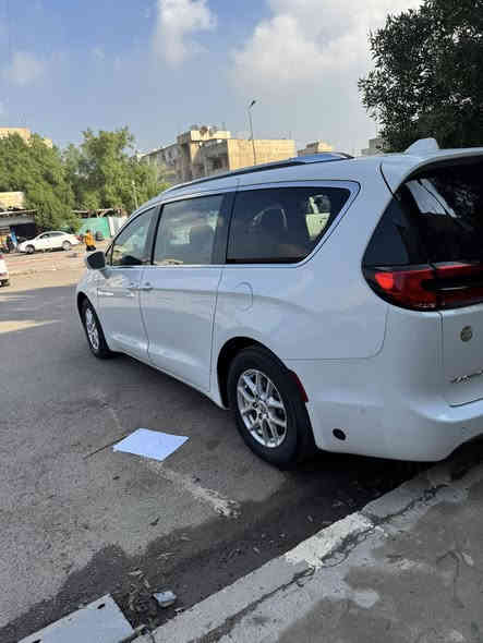 سلام عليكم 
باسفيكا لون سياره  منضومه غاز 80 لتر
ابيض بسمي 
مديل 21
بلا حادث  
بلا يرباك
مي داخل السياره 
لا عطل ولا اي حاجه 
من السياره لايحه المي 
تقرير السياره تسير و تعمل 
و مي مطر داخل السياره 
نسبه كلش قليله و السياره 
خير من الله اي خلل ما بيه 
صدر قبل 15 يوم كله 
جديد باتري تخم تاير كله جديد 
السياره بسمي 
السياره 6 سلندر 
سبعه راكب 
مكاني مجمع بسمايه 
4 كامرات 
خزن ميموري 
تحكمات فول 
حساسات امامي خلفي و جانبي 
رادار امامي خلفي 
فول عده الفتحه 
سعره 235 و بيه مجال
 سياره كلش جديده 
بيه صبغ بالجاملغ الأمامي
 بلا معجون فوك من الهلال كلش بصيط
ماشيه 58 حقيقي
***********
