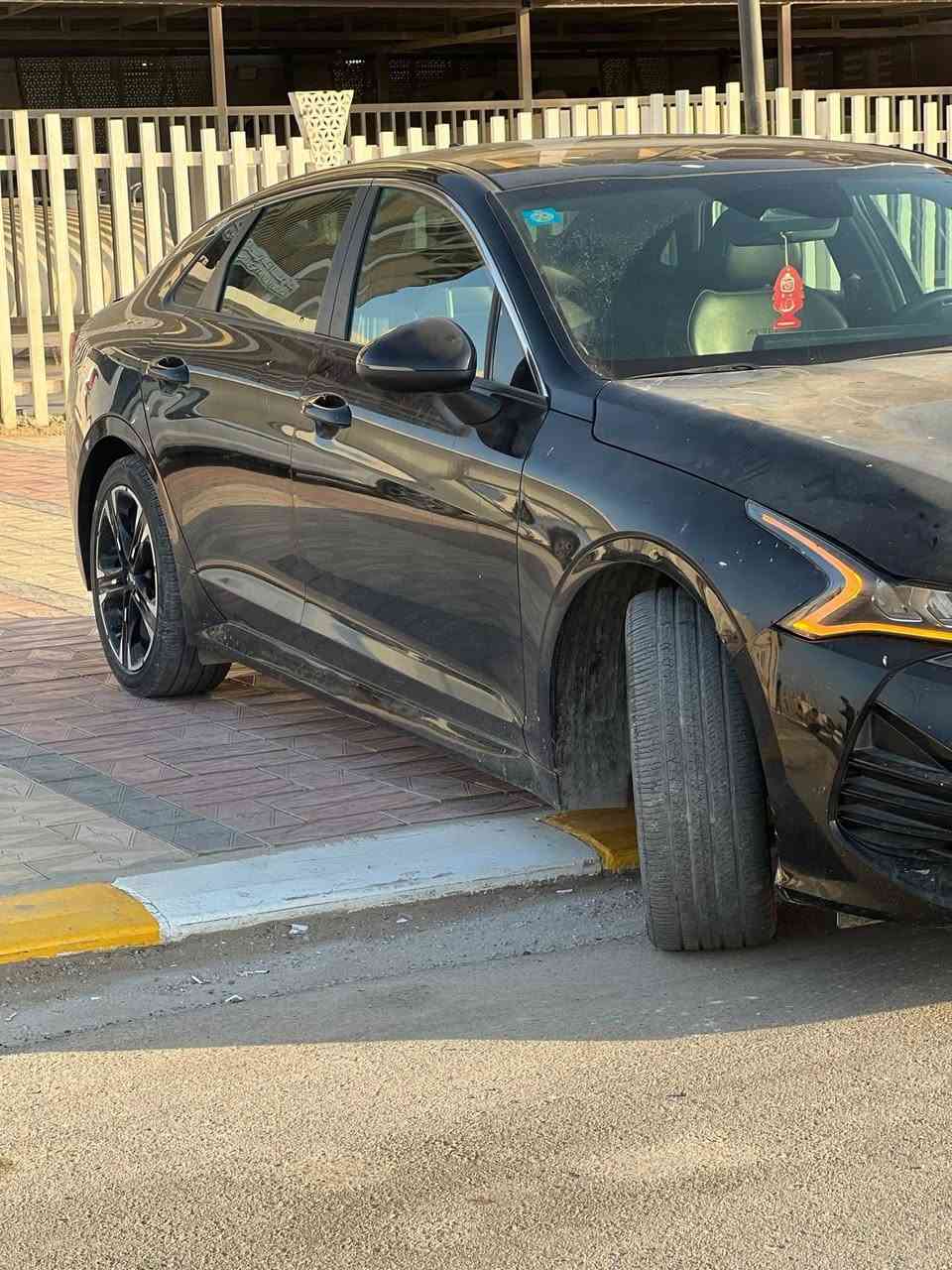 مستعجل على  البيع كي 5 جيتي لاين موديل ٢٠٢٣ ماشيه ٢٧مايل معوقين ذي قار عوق مناضر .
قطعه وحده معمره نفسها بدون تبديل السياره ليبل واحد

مواصفات معروفه عدى الفتحه 

سعرها ١٧٠$

مكانها ناصرية مركز 

***********
