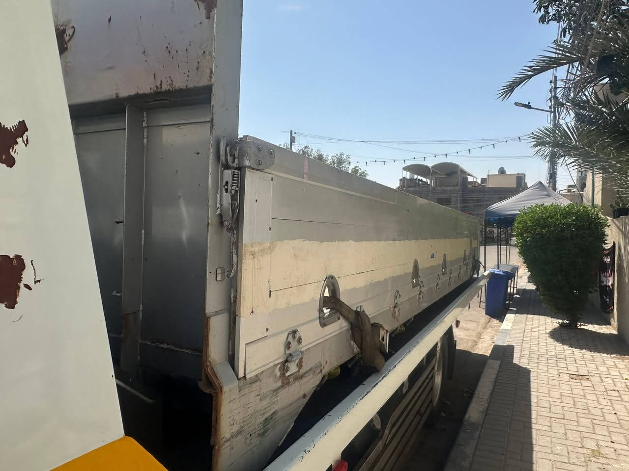 السلام عليكم بديات للبيع 6 وربع طول 
كل بدي وسعره  عنوان البصره
للاستفسار ***********
