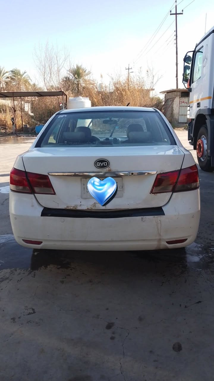 سلام عليكم و رحمة و بركاتبه 2015"BYD" G3" للبيع او مراوس السعر ((((32)))) و بيها مجال فول مواصفات 💯
فتحه بصمه حساسات كشنات جلد تحكم ستيرن اشاير مري💯💯

كير اوتو مكفول💯
مكينه مكفوله💯
كهربائيات كل شغلاه داخل خارج 💯
لايت زنون يعني نهار بليل 💯 مسجل معه سستمت كامل دمام صوت فول نقاوه فول 💯
كشر شوف العين يرد بيه ترتيبات جنطه بابين بيهن خايس يراد تلكيط الهن يعني كشر انطيك نسبة 70بلميه 
سنويه نافذه لغاية 2021
((((ملاحظة))))
سياره مال مصرف مسدده كامل عندي كتاب موجود مال تسديد يعني حره سياره مرفوع عنها الحجز فقط مالك مالتها تليفون مالته مغلق
السعر (((32))) ترهم مراوس 
العنوان/بابل 
الهاتف ***********
ذكرت كل تفاصيل مو تتصل عليه و تكلي اشبيها سياره هذا ذكرت موجود بسياره اسف على الاطاله
