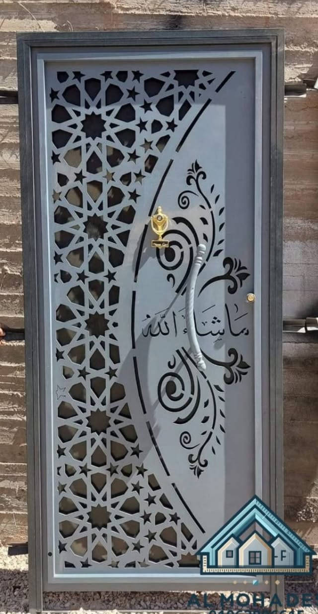 [ WELDED WORKS] نقدم خدمات الحدادة عالية الجودة والمتخصصة للأفراد والشركات، سواء كانت الأعمال صغيرة أو كبيرة. إننا نحرص على تلبية جميع احتياجات عملائنا من خلال توفير حلول شاملة وبأسعار تنافسية 
نحن نتميز بتقديم مجموعة واسعة من خدمات الحدادة التي تشمل:
تصنيع وتركيب البوابات الحديدية.
صيانة وإصلاح الهياكل الحديدية
تصنيع قطع معدنية حسب الطلب.
أعمال حدادة خاصة بالأبنية والمشاريع العنوان . صلاح الدين قضاء العلم بأداره جمال الجبوري هاتف ***********
