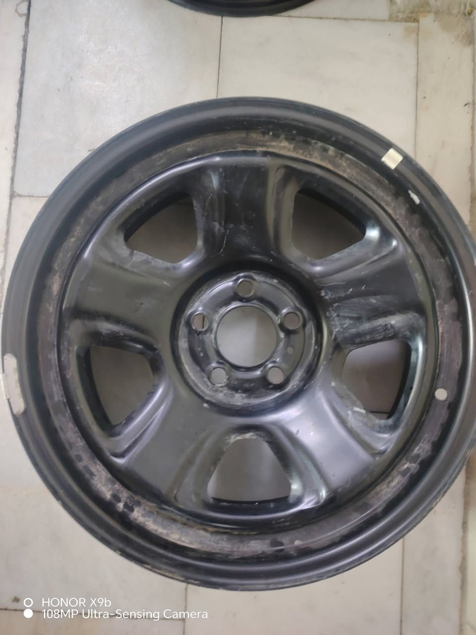 ويل جارجر بوليسي خمس براغي مع الحساسات مودي 22   دولار ٣٥٠ من دون تاير
***********
