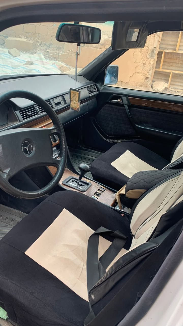 سلام عليكم مرسيدس دب ابيض موديل 1990
محرك بطه 3000ديلكو سياره خيرمن الله لاصرف ولا عطلات رقم انكليزي مكاني ديالى
للاستفسار ***********
سعر خاص
