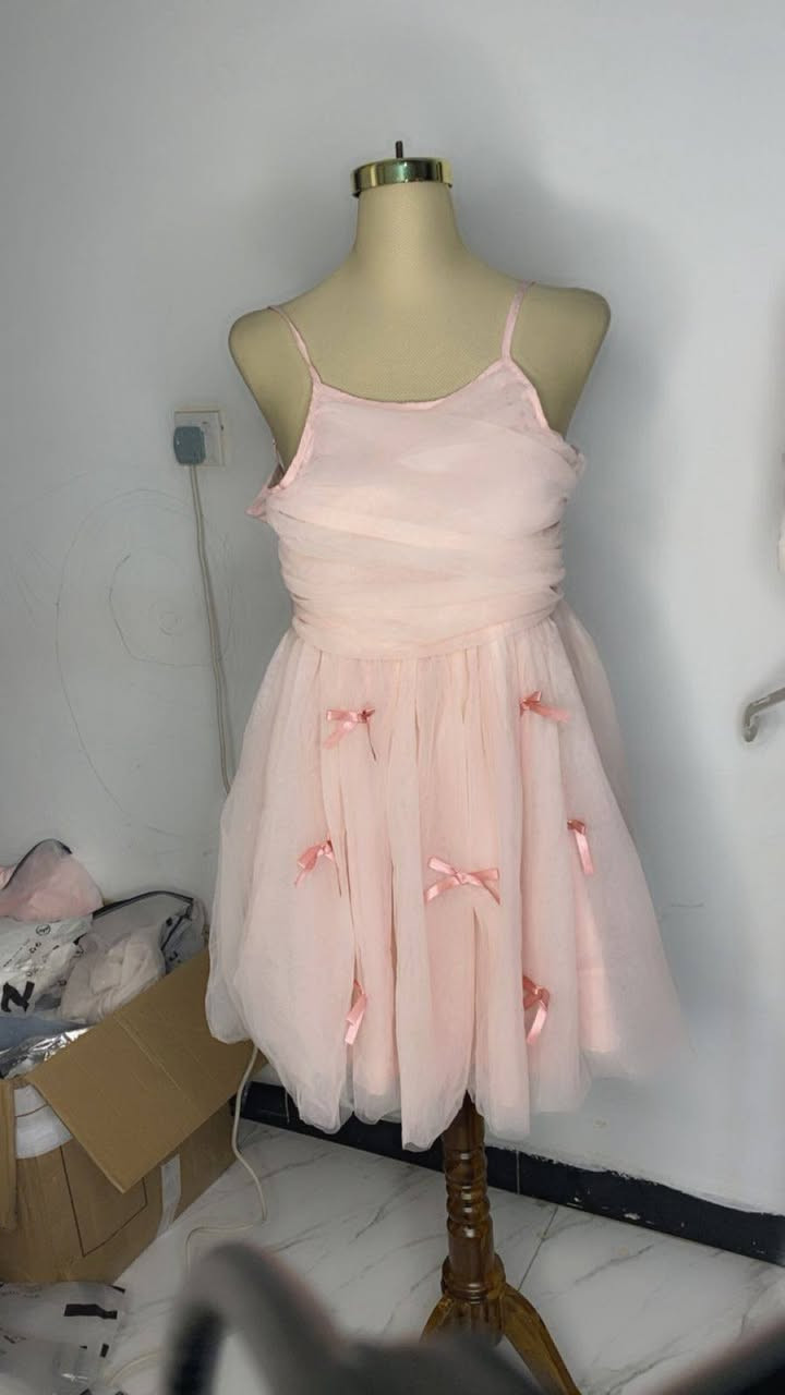 ملابس تجنن استفسار على الرقم ***********
