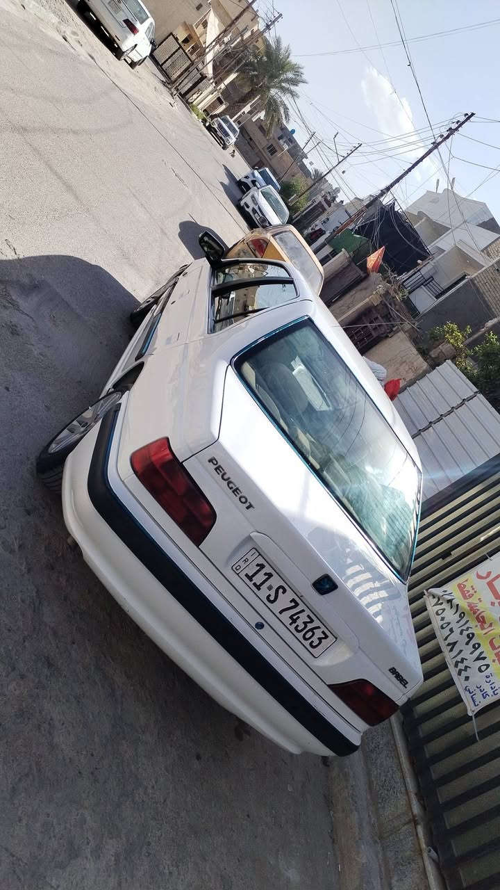 بيجو بارص موديل 2021
سنوية ب اسمي 
هزة ورقم جدد 
بيها صبغ بنيد وجاملغ
ماشية 70 الف بعدهي جديدة 
سيارة استخدام شخصي وما طالع بيها ونضيفة كلش دواخل جدد فقط بدايه تبخير كلش قليل
السعرررر 💰💰
63 ورقه وبيه مجال مكاني بغداد حي جهاد
*********** واتساب متوفر أيضآ
