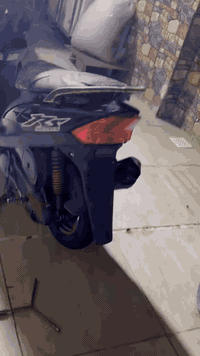 دراجه ماكس عدله نضيفه بس بيها قطع كهربائيات السعر 450 مكاني بغداد حي ا...