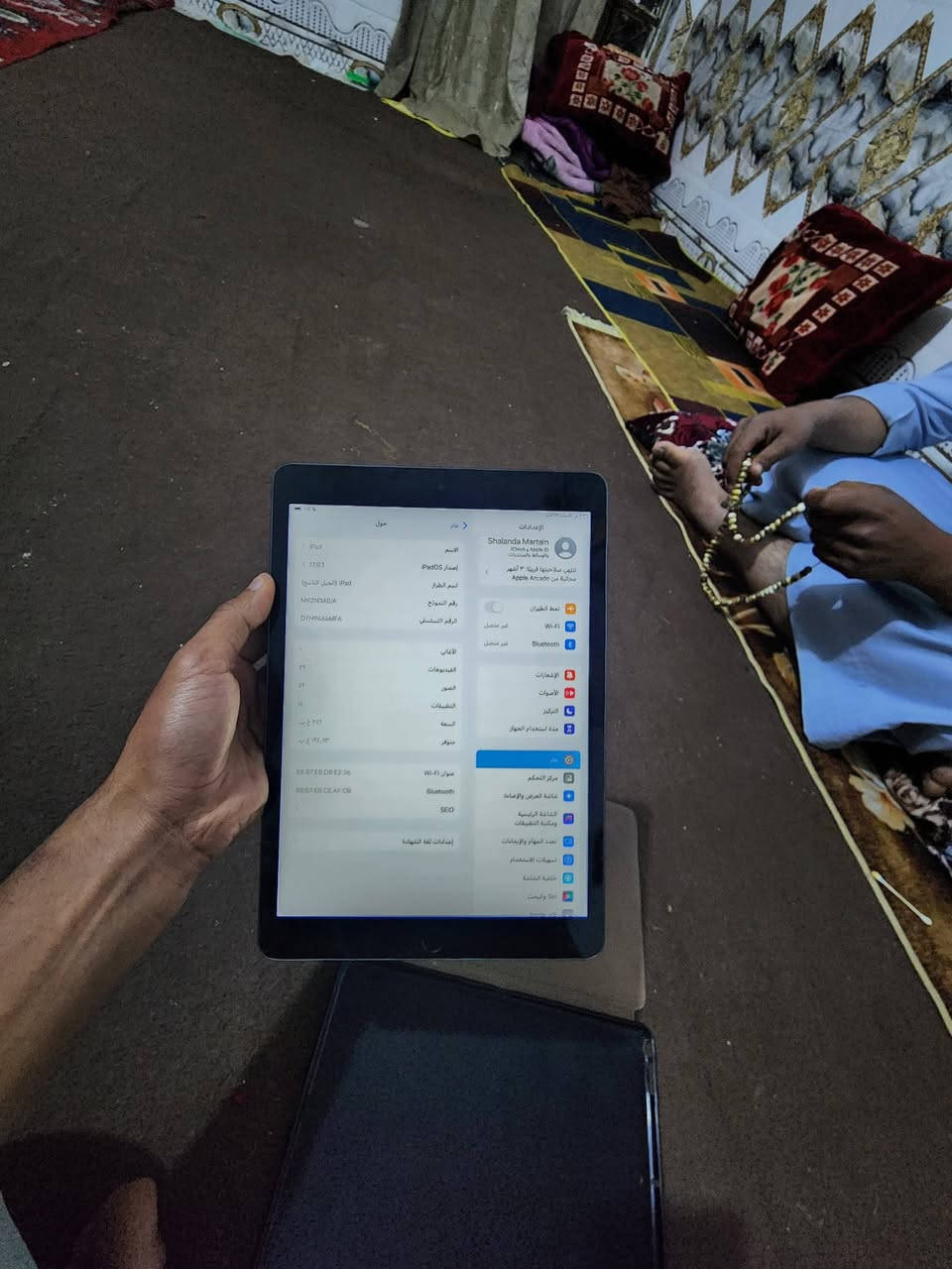 ايباد ٩ ذاكره ٢٥٦ بطاريه ٩٠ بعده بضمانه ملحقاته شاحنته والكارتونه تقريبا موجوده مكاني نجف كوفه ***********
