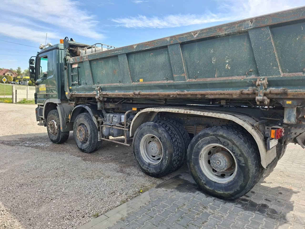 Mercedes Benz tipper #mexico #mercedesbenz #canada #australia #usa #النجف #fyp


**إذا كنت صاحب هذا الإعلان وتريد حذفه لأي سبب، رجاءا أرسل رسالة إلى الدعم الفني**