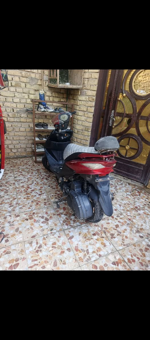 لبيع اربعه دراجه موديل 2020 الوراق صوليه
ول الدرس ياباني ثتينهن ابيعهن ما ابيع وحده الدرس ماتشتغل عوزه تجغيت المكان كوت بل سفحه السعر ثنيناتهن 550 وبيهن مجال حك الجيه واني خادم لشراي ‏‪***********‬‏
