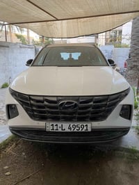 للبيع توكسان 2024 كفاله عامه   فول عدا البنراما داخل ابيض  خليجي جديده...