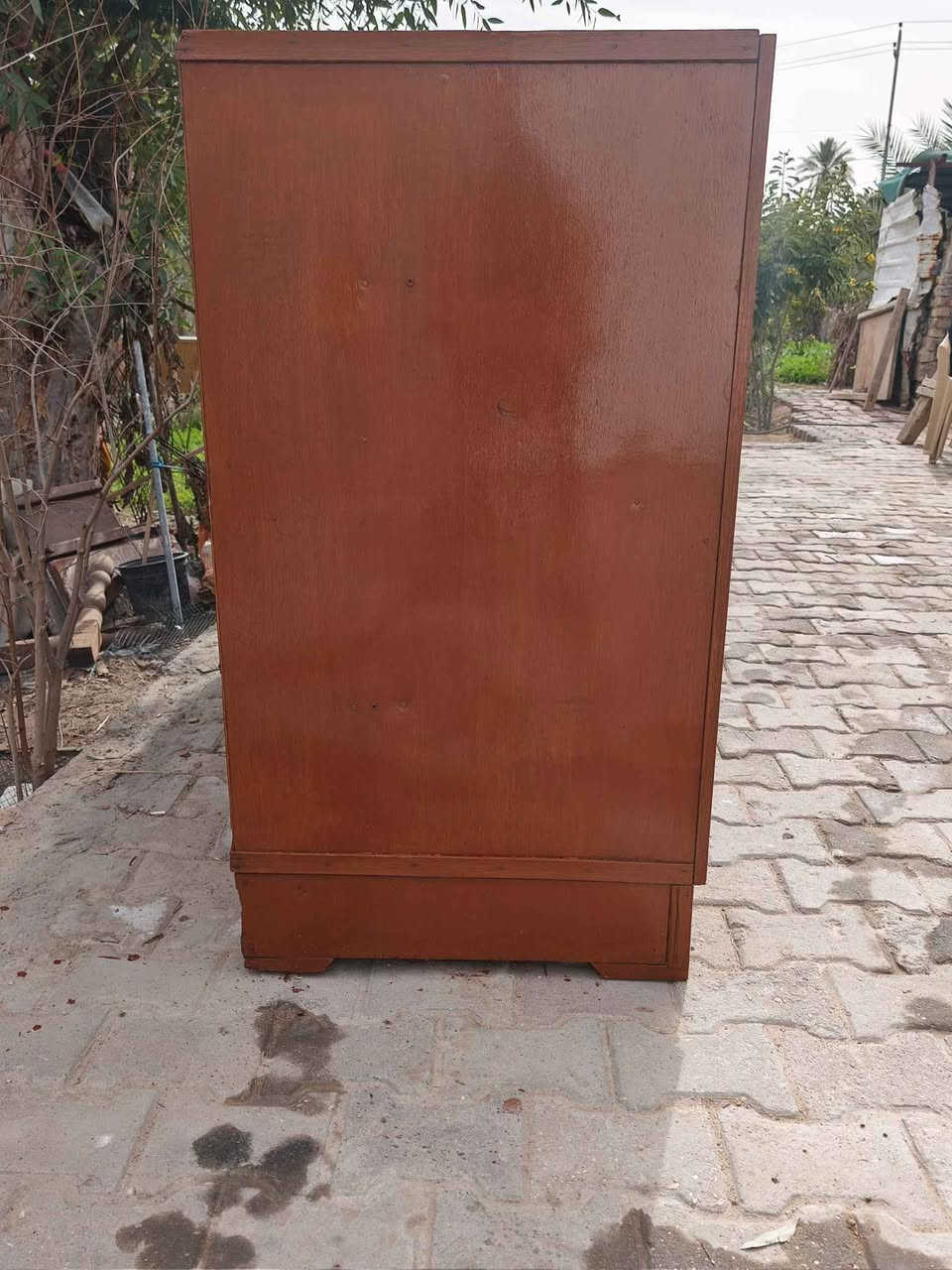 السلام عليكم خانات للبيع 16 خانه 32 فرخه فريم قلاب وباب صغير مثل ماموضح بالمقطع مامستخدمات جدد سعر الخامة الوحده 175 الاثنين 350 وبيهن مجال بسيط العنوان كربلاء طوريج تواصل واتساب فقط *********** Singapore
