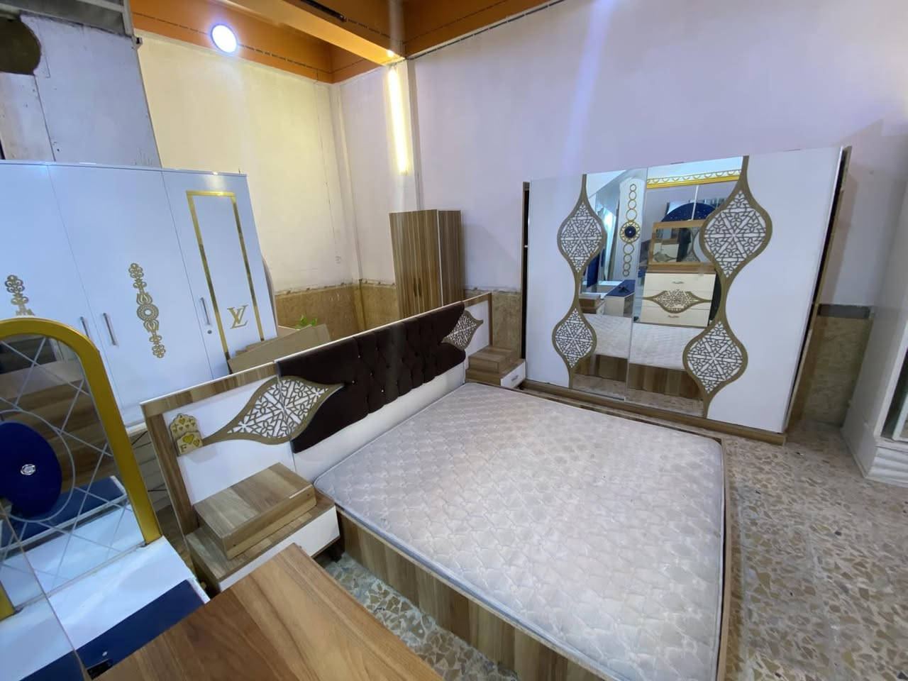 عرض خاص 
٢٩٠ الف مع النقل والشد داخل محافظه النجف الأشرف 
غرفه نوم ٥ قطع مستخدم


**إذا كنت صاحب هذا الإعلان وتريد حذفه لأي سبب، رجاءا أرسل رسالة إلى الدعم الفني**