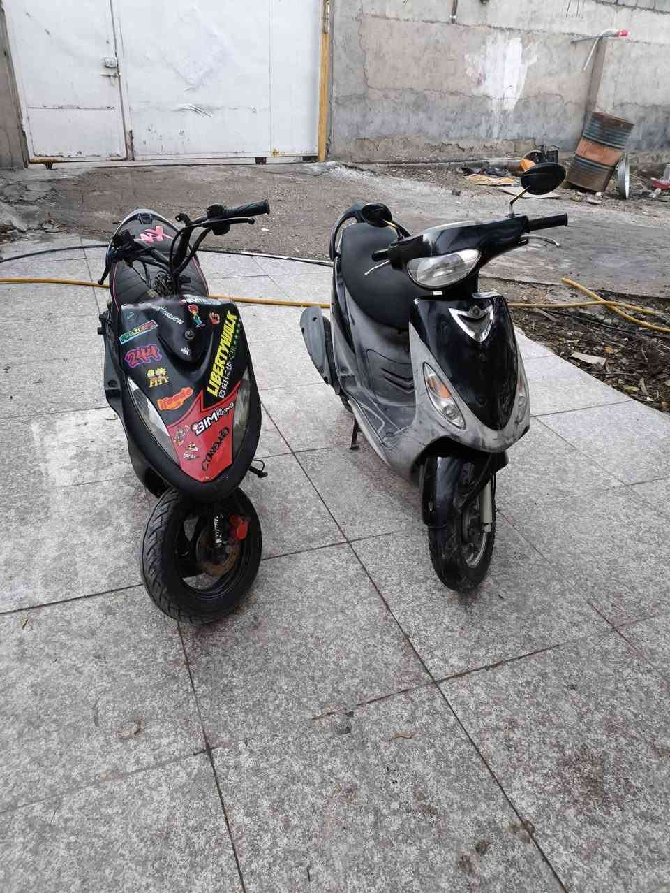 السلام عليكم 
ماكسات وحده معدله بوشه 55 ولثانيه بلاديه صاله شهرين طالعه من المعرض 
جاهزات اي نقص مابيهن مكاني كربلاء اطوريج 
المعدله 450 $
البلاديه 850 $ 
بيهن مجال قليل 

***********
‏‪0771 997 9248‬‏
