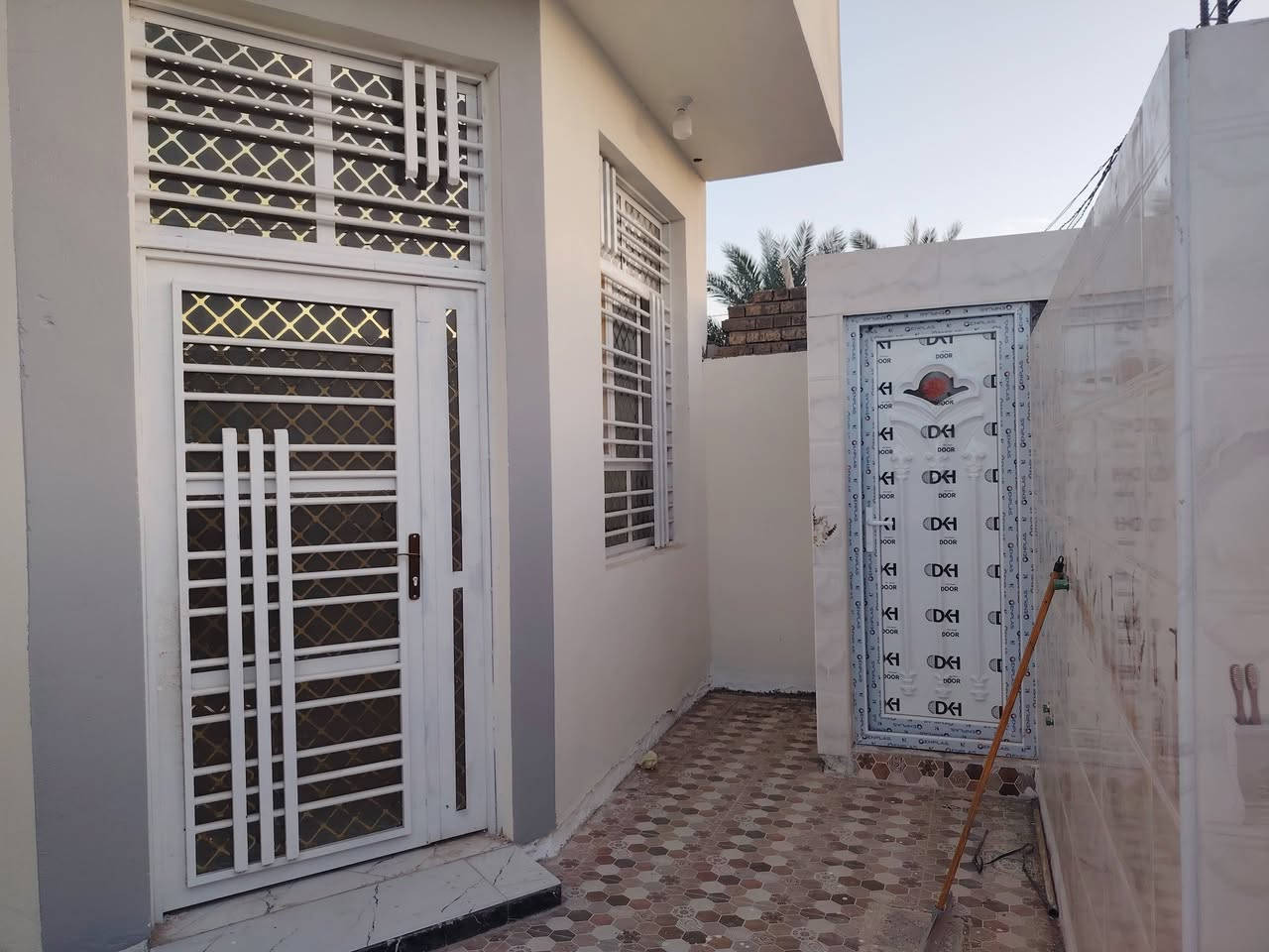 دار للبيع مساحه ١٥٠ متر طابو صرف
#العنوان ابي غرق حي المرتضئ

بيت غير مسكون تسليم مفتاح

بناء حديث البيت

يحتوي علئ غرفتين نوم مع سويتات

السعر ٩٥ قابل للتفاوض

مدارس خدمات كامله 👍🔑

للاستفسار ***********
