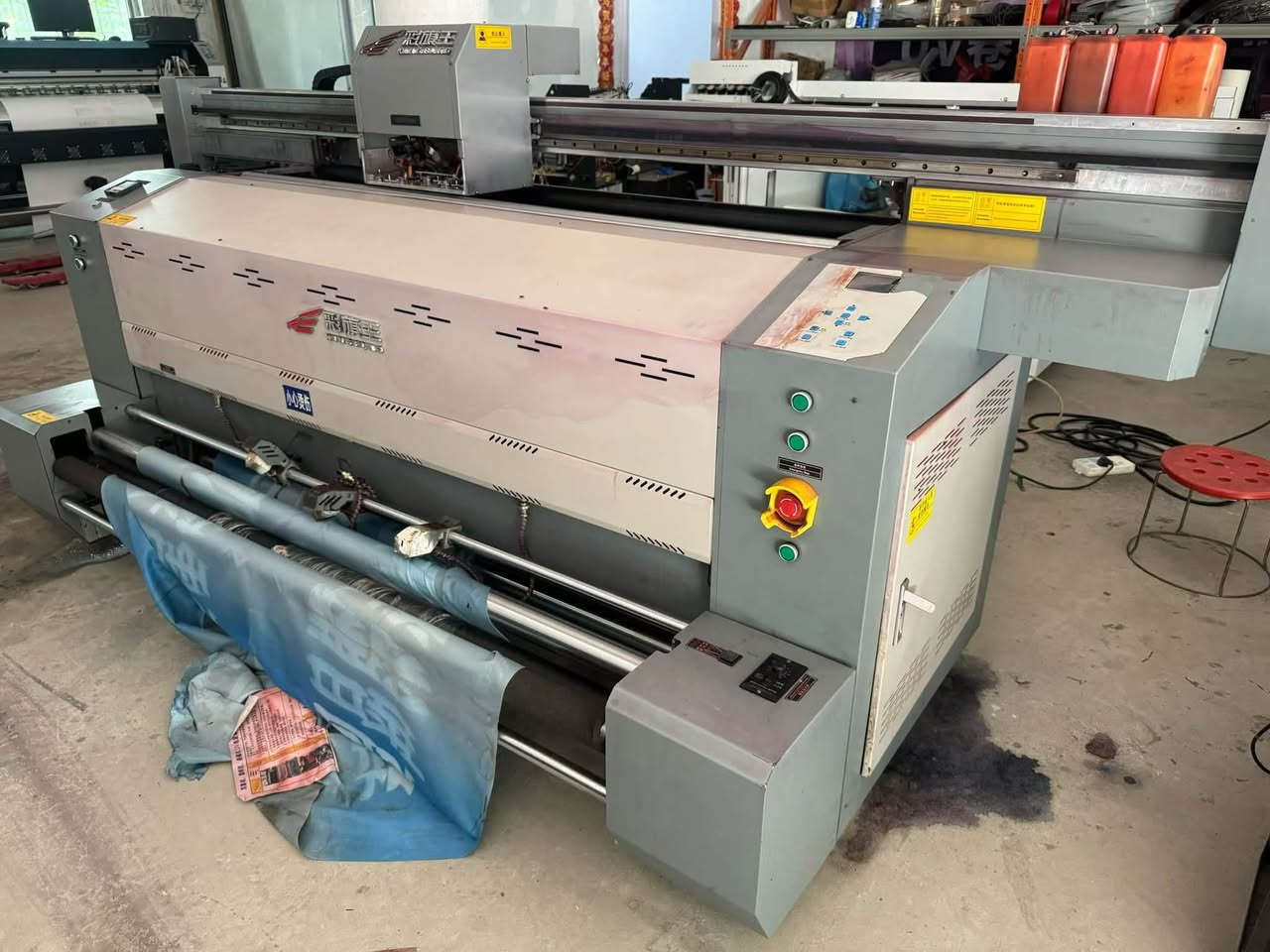 The banner printer can accommodate 4 i3200a1s. Let me know if you need them - direct from the Chinese factoryWhatsapp :+8618203658180
Wechat：18203658180


**إذا كنت صاحب هذا الإعلان وتريد حذفه لأي سبب، رجاءا أرسل رسالة إلى الدعم الفني**
