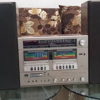 نظيف جداً • على وضع الشركة • بدون تصليح