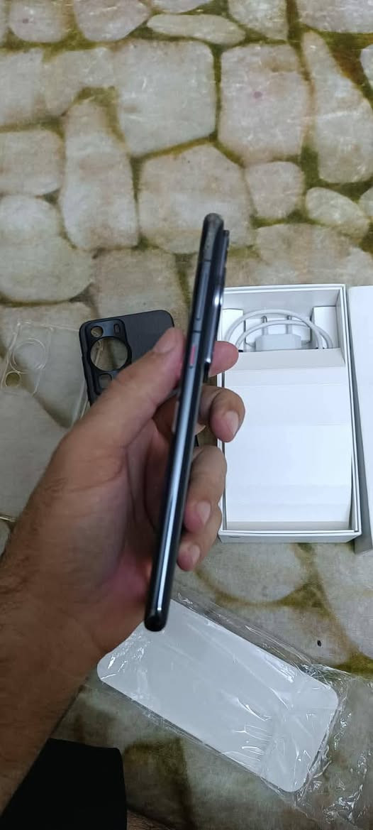 هواوي بيورا 60برو جهاز نظيف 100/100   كامل ملحقات ذاكره 256 نسخه عالميه
مكلفه بل نشر

***********
