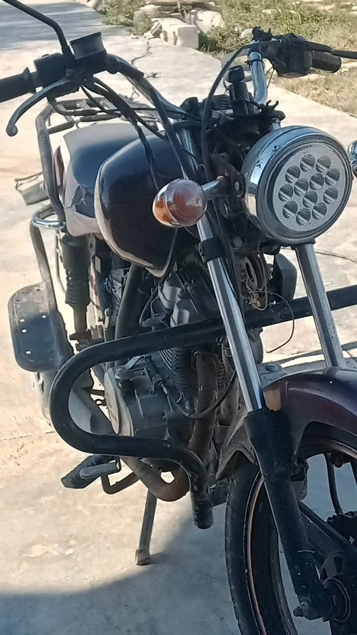 موطور للبيع اوراق كامله سعر 350 وبي مجال مكاني الهشميات


**إذا كنت صاحب هذا الإعلان وتريد حذفه لأي سبب، رجاءا أرسل رسالة إلى الدعم الفني**