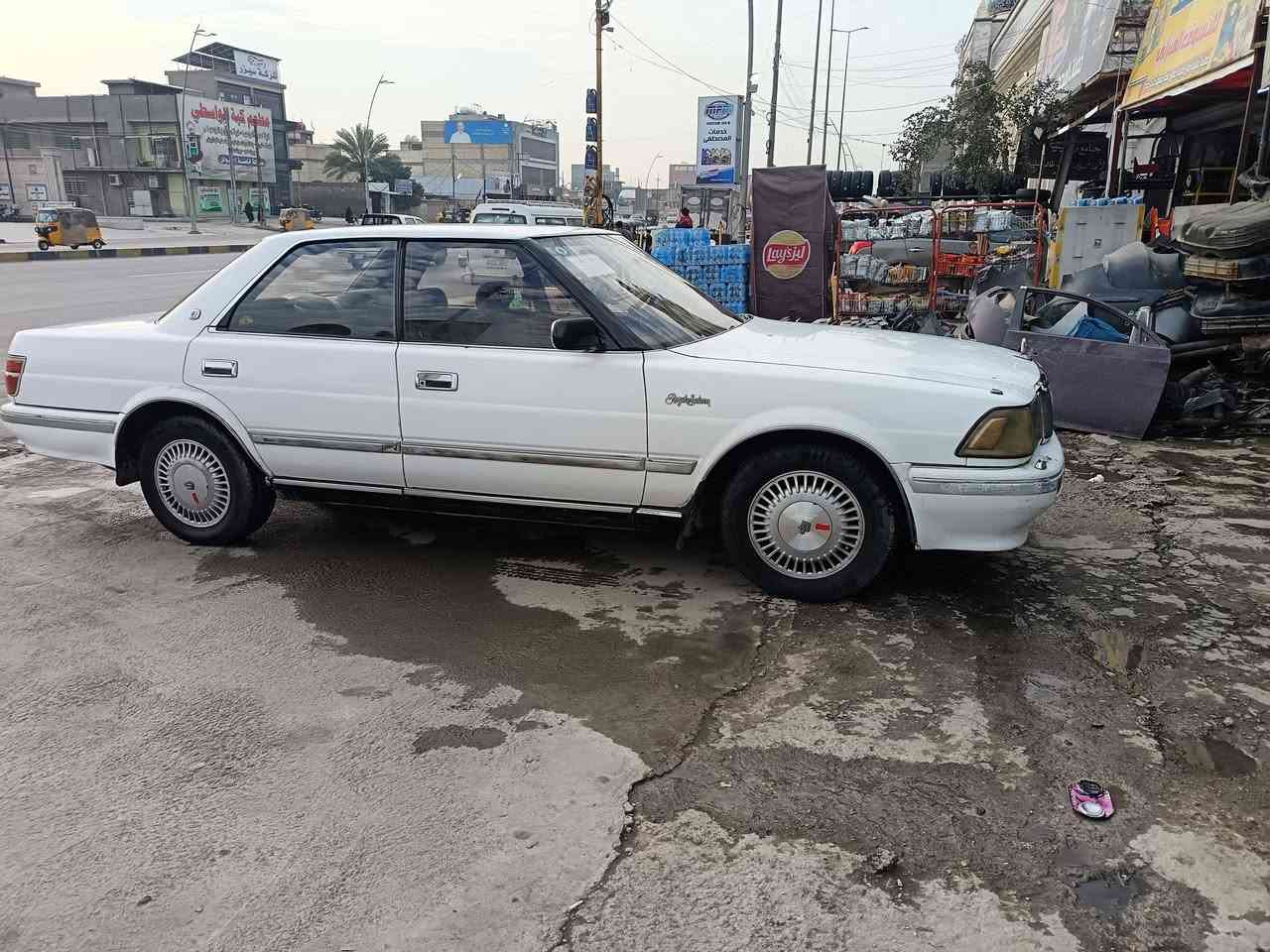 السلام عليكم  هارتوب للبيع موديل 1991 سياره مكفوله

 كفاله عامه لسعر 65 وبيه مجال مكاني بغداد بلديات

***********
