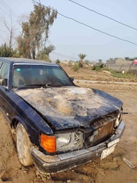 للبيع • سيارة • مواصفات ناقصة