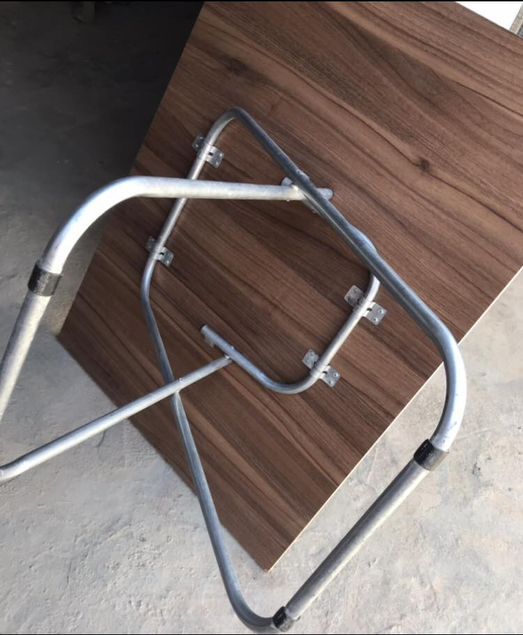 عندي ميز خشب ثقيل و رجلية حديد
كلش نظيف ب٣٠


**إذا كنت صاحب هذا الإعلان وتريد حذفه لأي سبب، رجاءا أرسل رسالة إلى الدعم الفني**