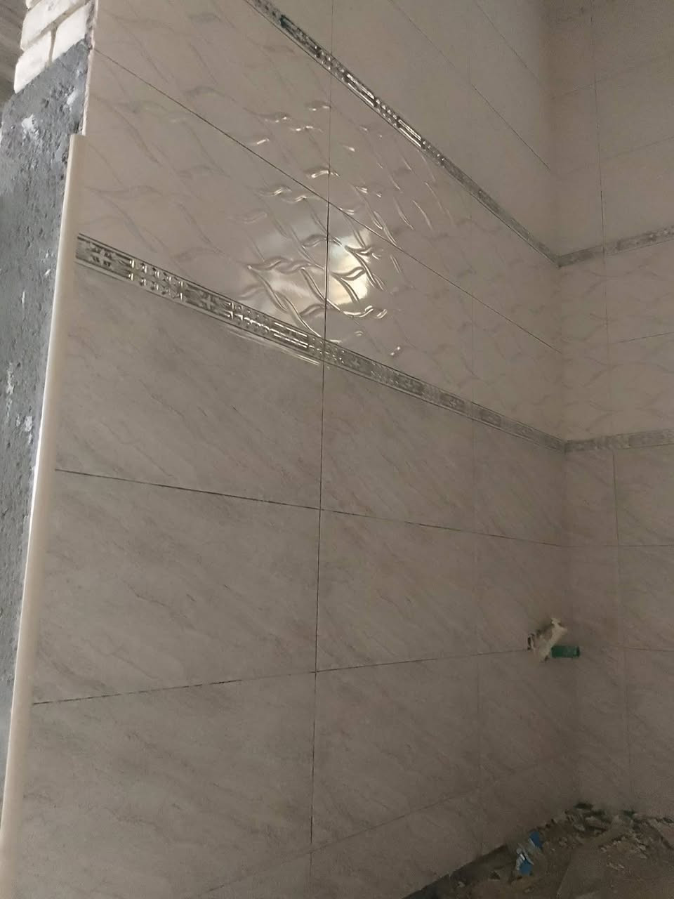 خلفه ,,,سيراميك ،،بورسلين ،،مرمر
شغل درجه اولى تسليم مهندس 
التزام في العمل ودقه في الأداء
بغداد ***********
