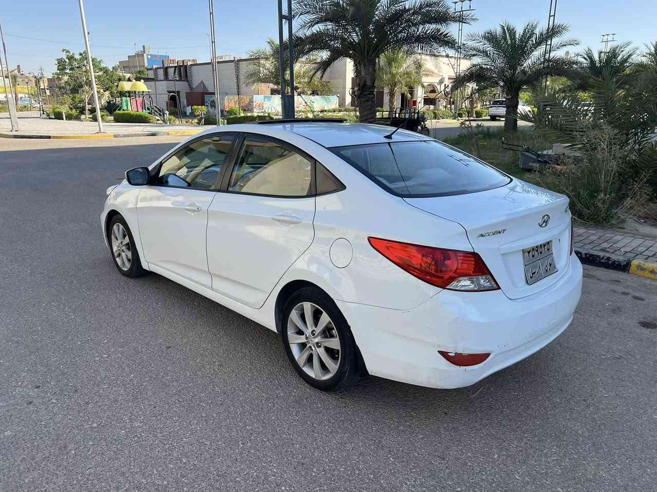 السلام عليكم
اكسنت موديل 2014 فول مواصفات رقم أربيل  كفالة عامة 

جاهزه من كلشي محرك 1600 

السعر 95$ وبيها مجال 
للاستفسار الاتصال او المراسله ***********
