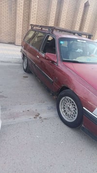 ٢٧ وبيها مجال تحويل ثاني يوم اوبل اوميكا ستيشن موديل 1992 سنويه جديده ...