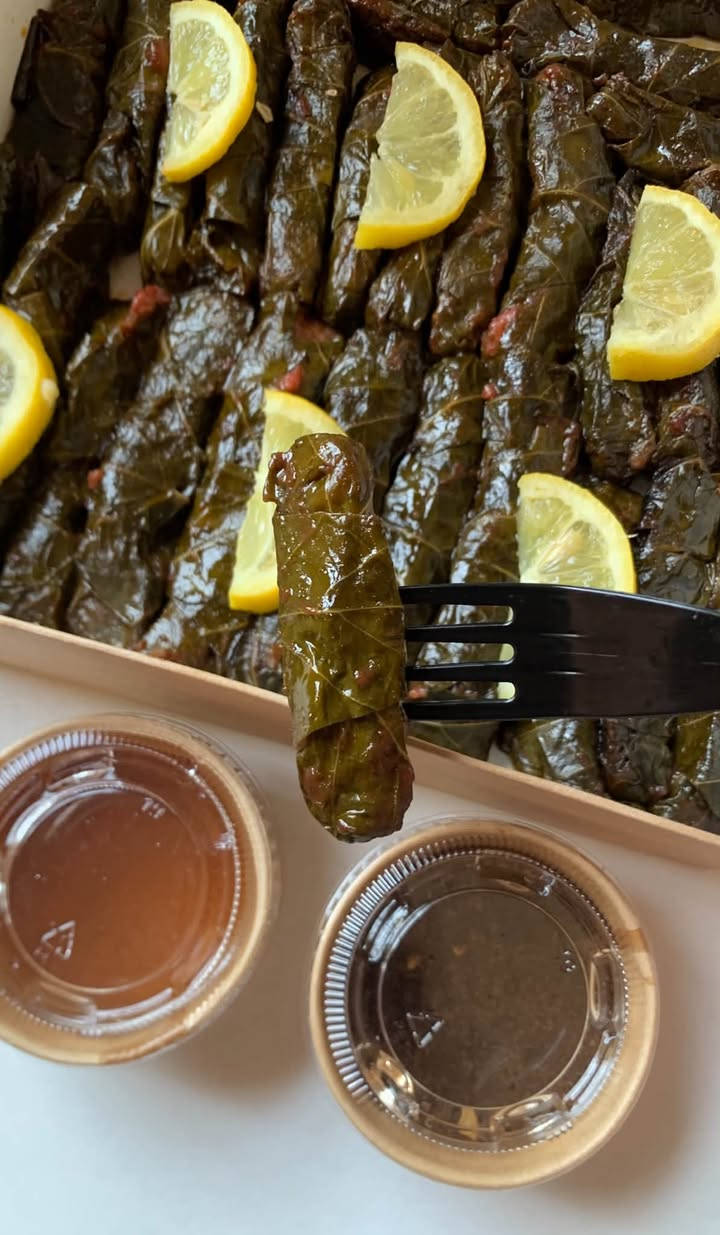 🍃 متوفر ورق عنب للغداء والعشاء.
ورق عنب بطعم يفتح النفس، مغرّگ بالصوص المميز، وكل لقمة ألذ من الثانية. 🤍

للحجز والاستفسار راسلونا.


**إذا كنت صاحب هذا الإعلان وتريد حذفه لأي سبب، رجاءا أرسل رسالة إلى الدعم الفني**