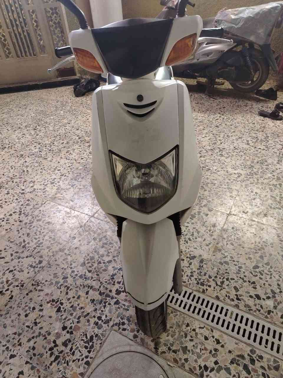 سلام عليكم مرخصت مدير لكروب لمحترم دراجه سكنس نثيه سرعه ١٤٠ دراجه مكفوله كفاله عامه  من كلشي كفره اصلي مختمه ختم واحد عل فحص مكان بلديات سعر ٦٠٠خابر وتدلل ما متواجد عل فيس خابرو ***********
