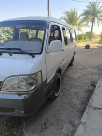 بلورسن للبيع موديل 2009 سياره خير من الله محرك كير اكسن كهربائيات  تخم...