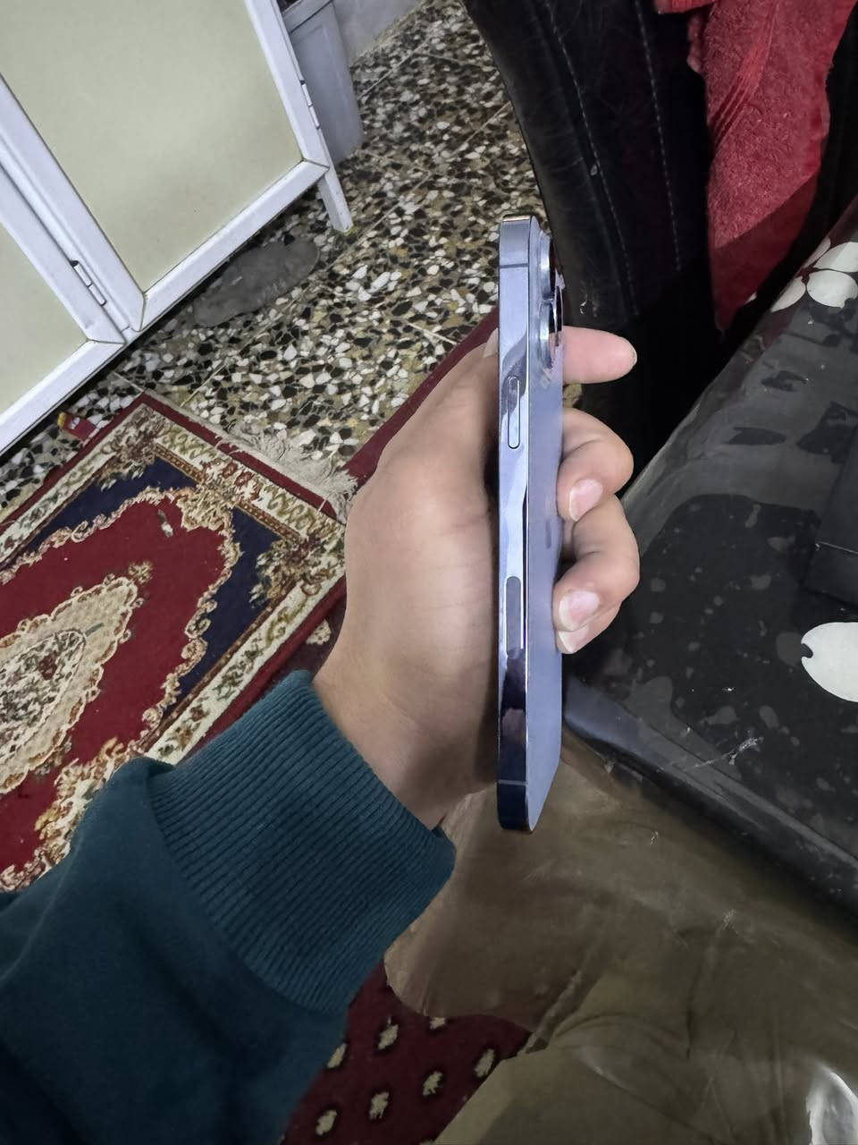 سلام عليكم ايفون 13 برو ماكس نضافه 100 بل ميه بطاريته ٨٠ مشتري بيدي مامفتوح مامبدل بي شي ابد السعر 700 مكاني شهداء العبيدي
***********
