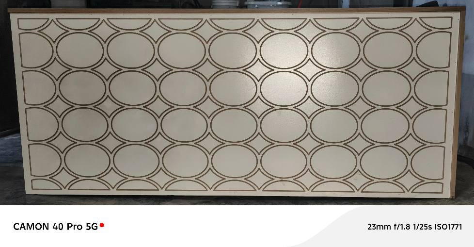 4مەتر ڕەفتەی لۆک میزی ئۆفیس
بۆفرۆشتن لەڕانیە***********
*********** رانية, السليمانية
