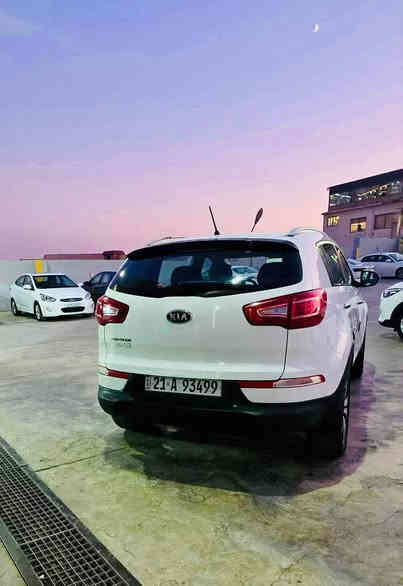 ***********….***********
کیا سپورتاج مۆدیل2011 نمونە لەجوانی و پاکی فول مواسفات سلایت و پانۆراما کلین سبوخ ولێدرانی کرانەوەی نیە تەنها دوو سێ شوێن بچوک قۆپی هەیە.گێڕ و مەکینە و هەموو شتێکی بەشەرت نەکراوەتەوە سەرف و بوخاری نیە.(180)هەزار ڕۆشتوە.ڕەقەم و سەنەوی تازەیە کۆبۆنی بەنزینی هەیە.تەبریت وتاخم پێش و توندوتۆلی بەشەرت.بەناوی خۆمانە تحویل وەکالە بەشەرت.نرخی139وەرەقە معاملە كويسينجاك
