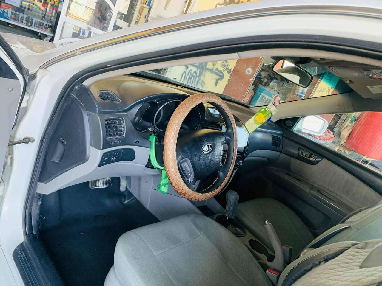 اوبتيما وارد امريكي 
2010 بيه قطعتين صبغ فقط 
المكان بابل الشوملي السعر 117
***********
