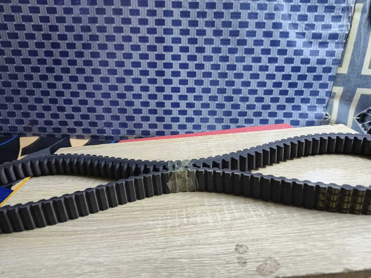 السلام عليكم
قايش دراجه سلفر وينج 400 اصلي مال تفصيخ
بغداد شارع فلسطين 
***********
