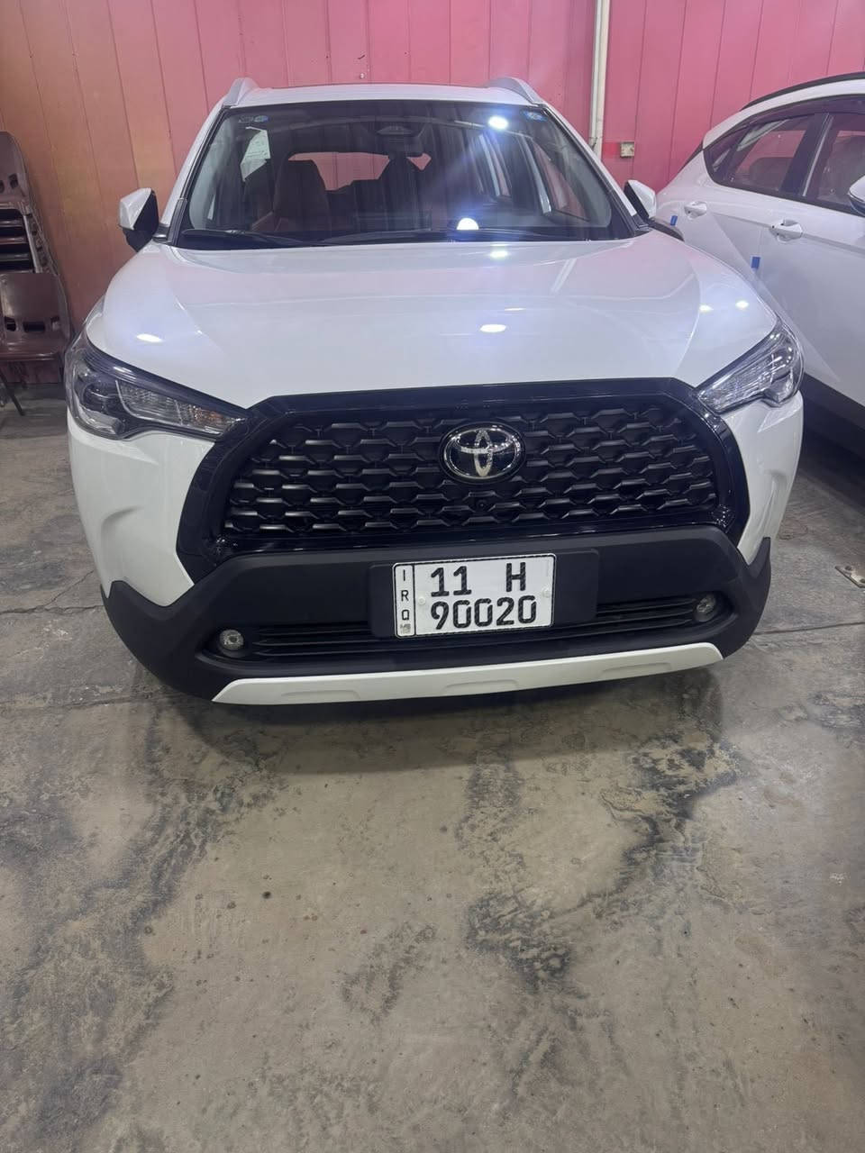 تيوتا كورلا كروس 2025
مكينة : 2000
الممشة : 600 
مكفولة كفالة عامة✅️ 
المواصفات (فول)
::  📮

كامرات (عدد 4 )

صندوق كهرباء داخل جلد احمر واسود
العنوان : بغداد 

رقم الهاتف :***********
